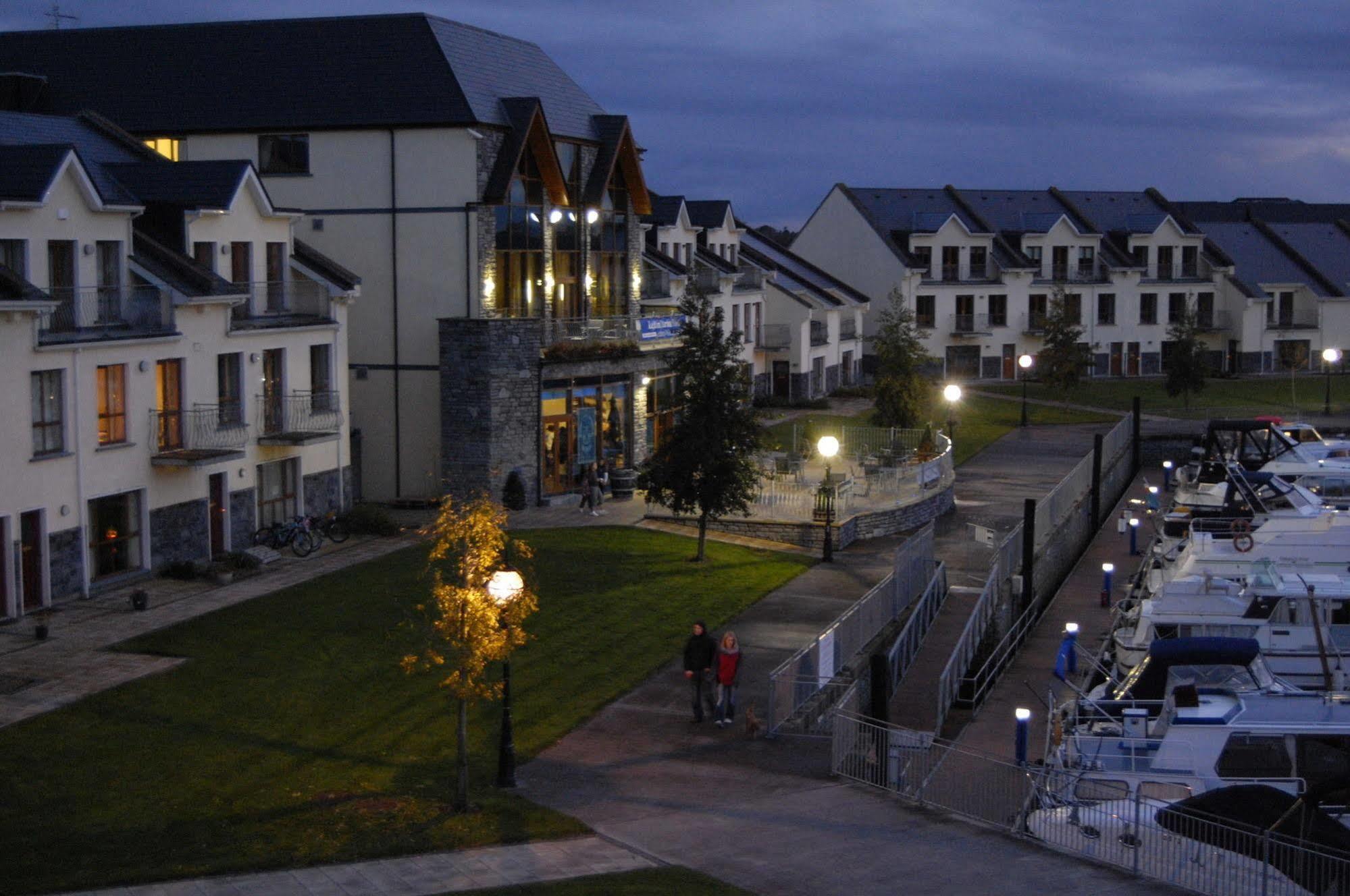 Leitrim Marina Hotel Carrick-on-Shannon Exterior foto